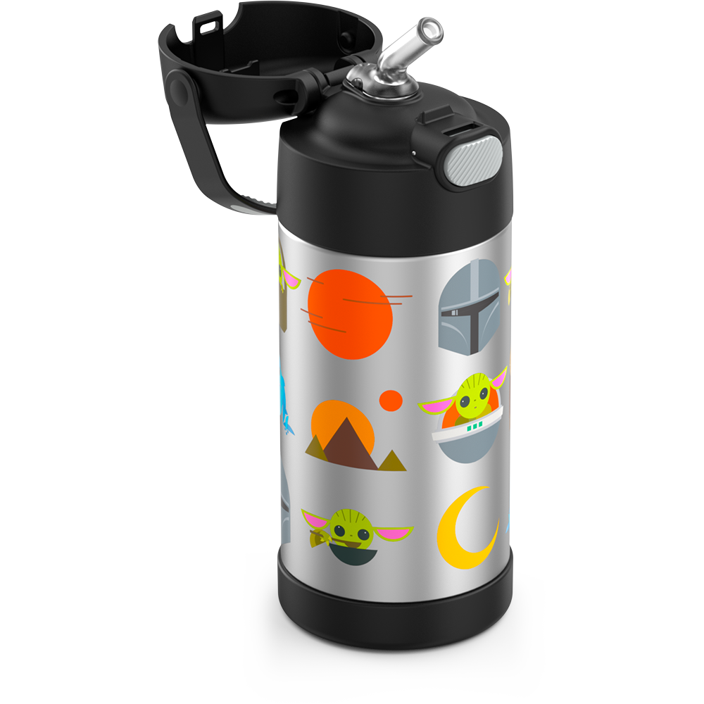https://thermos.com/cdn/shop/products/f4102md_mandalorian_bottle_pres_strawinset_pdp_1800x1800.png?v=1654796004